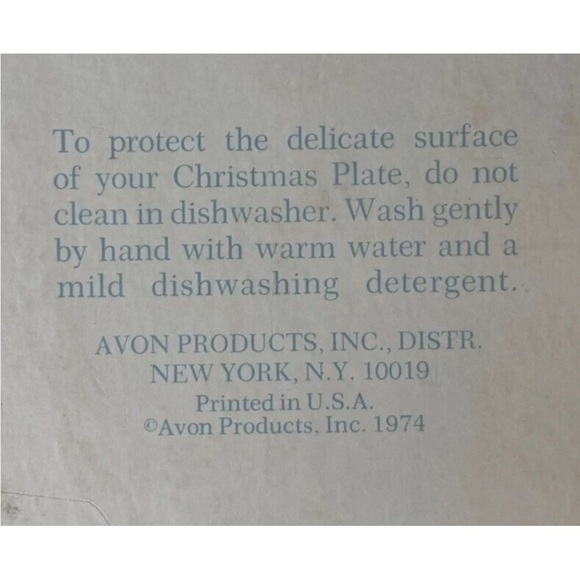 Avon Vintage Christmas 1974 Country Church Decorative Plate New - Picture 5 of 7
